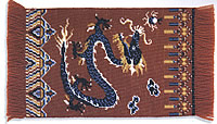 Настенный ковер с драконом
